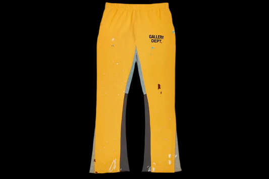 Service des galeries... Pantalon évasé Jaune